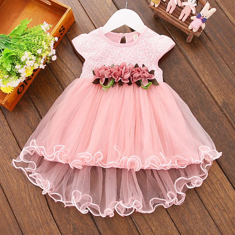 WEGE wege wege.ae wege.store shop e-commerce store online shopping UAE clothing store in UAE fashion sale today متجر اونلاين للتسوق للألبسة ويجي متجر ويجي ويجي امارات فساتين